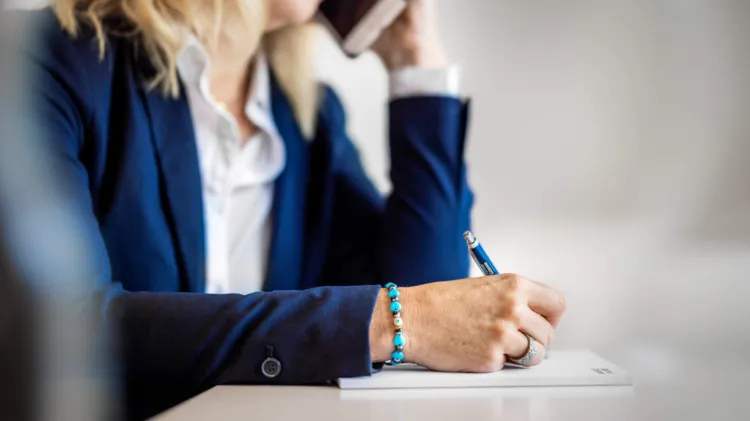 Recht Dienstleistungen